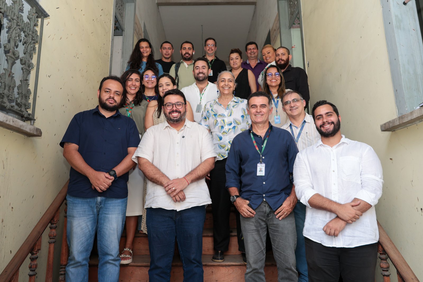 Escola de Artes e Ofícios participa de visita técnica ao antigo Palacete Solar Carvalho Mota que será restaurado